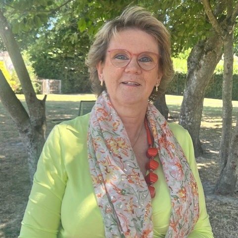 Shelley Whitehead